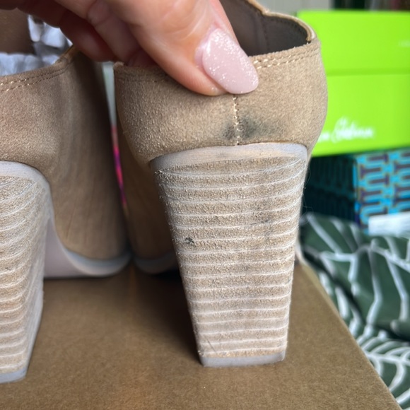 Heeled mule - Picture 5 of 7